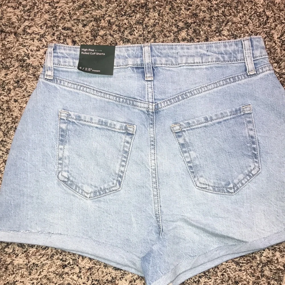 Wild Fable High Rise Shorts Rolled Cuff Shorts | NWT - Picture 2 of 5